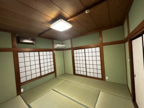 1Fの和室です。ゆっくりとした時間が流れます。 (居間)